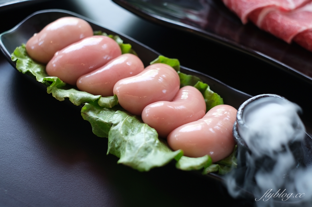 台中西區｜新馬辣經典麻辣鍋Plus+ 台中公益店，台中麻辣火鍋吃到飽 @飛天璇的口袋