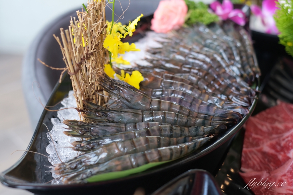 台中西區｜新馬辣經典麻辣鍋Plus+ 台中公益店，台中麻辣火鍋吃到飽 @飛天璇的口袋