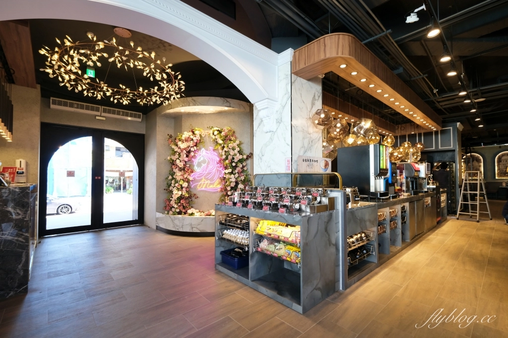 台中西區｜新馬辣經典麻辣鍋Plus+ 台中公益店，台中麻辣火鍋吃到飽 @飛天璇的口袋