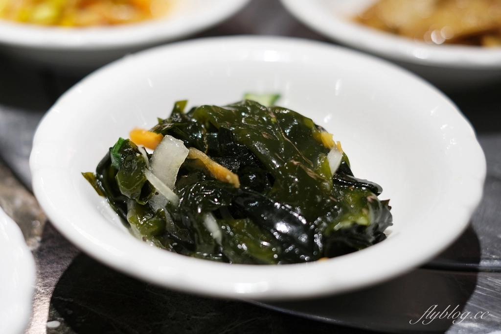 台北松山｜韓食堂한식당，台北必吃韓式料理，道地的韓國豬腳和水冷麵(附菜單) @飛天璇的口袋