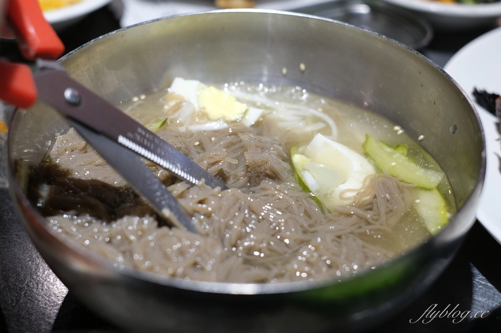 台北松山|韓食堂한식당,台北必吃韓式料理,道地的韓國豬腳和水冷麵(附菜單) @飛天璇的口袋 台北松山|韓食堂한식당,台北必吃韓式料理,道地的韓國豬腳和水冷麵(附菜單) @飛天璇的口袋