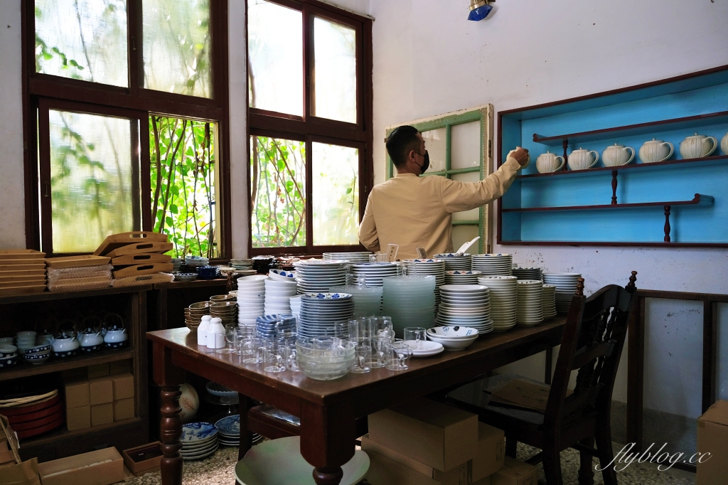 台南中區｜餐桌上的鹿早，台南超美餐具選物店，浪漫的九重葛老屋，IG上台南熱門打卡景點 @飛天璇的口袋