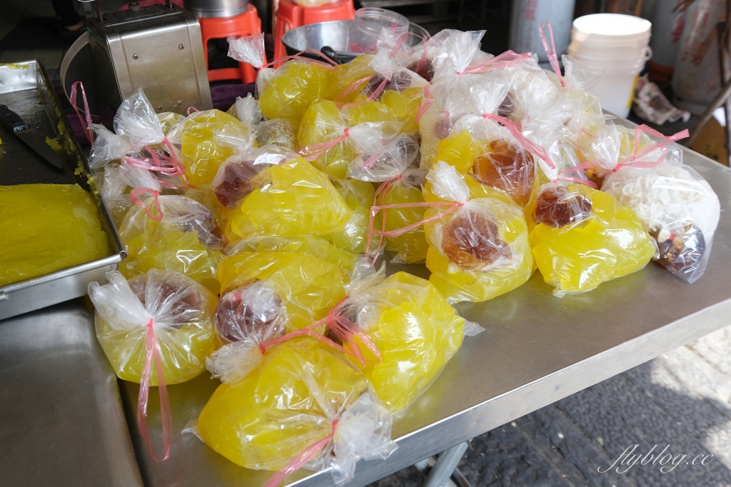 彰化鹿港｜發記粉粿．鹿港第一市場50年粉粿冰，每日純手工製作的古早味 @飛天璇的口袋