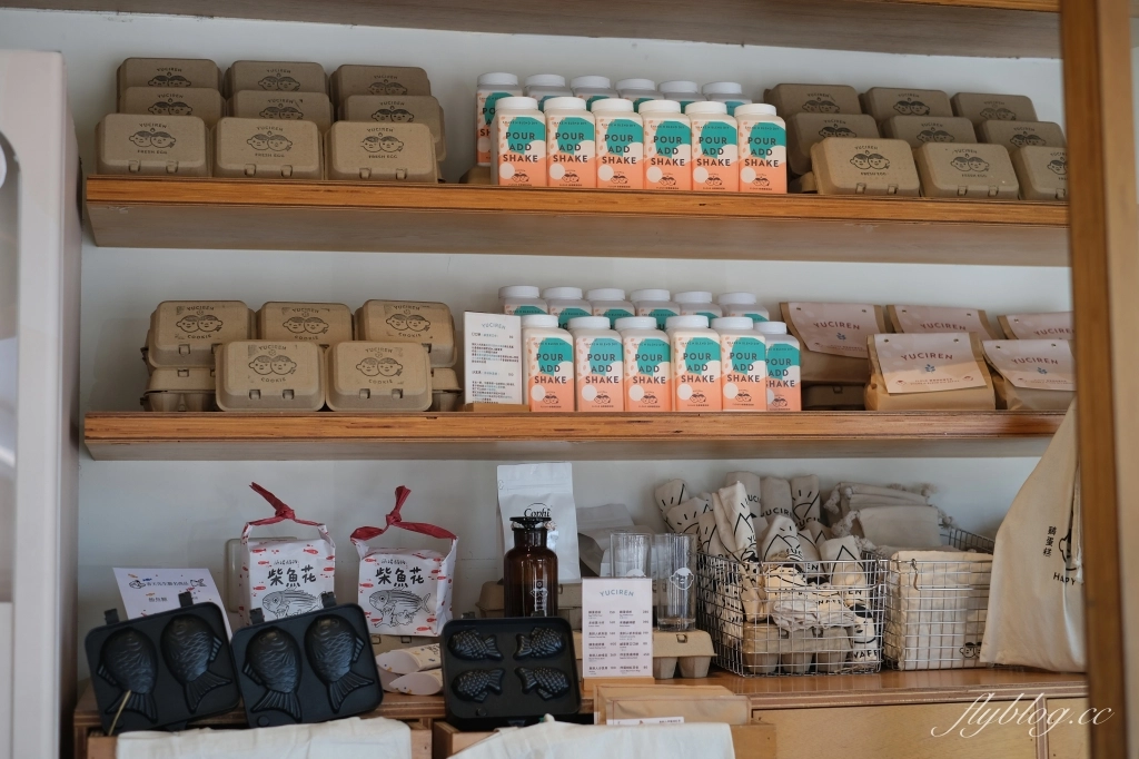 台中西區｜魚刺人雞蛋糕．風靡全台的爆漿雞蛋糕，台中審計新村超人氣雞蛋糕 @飛天璇的口袋