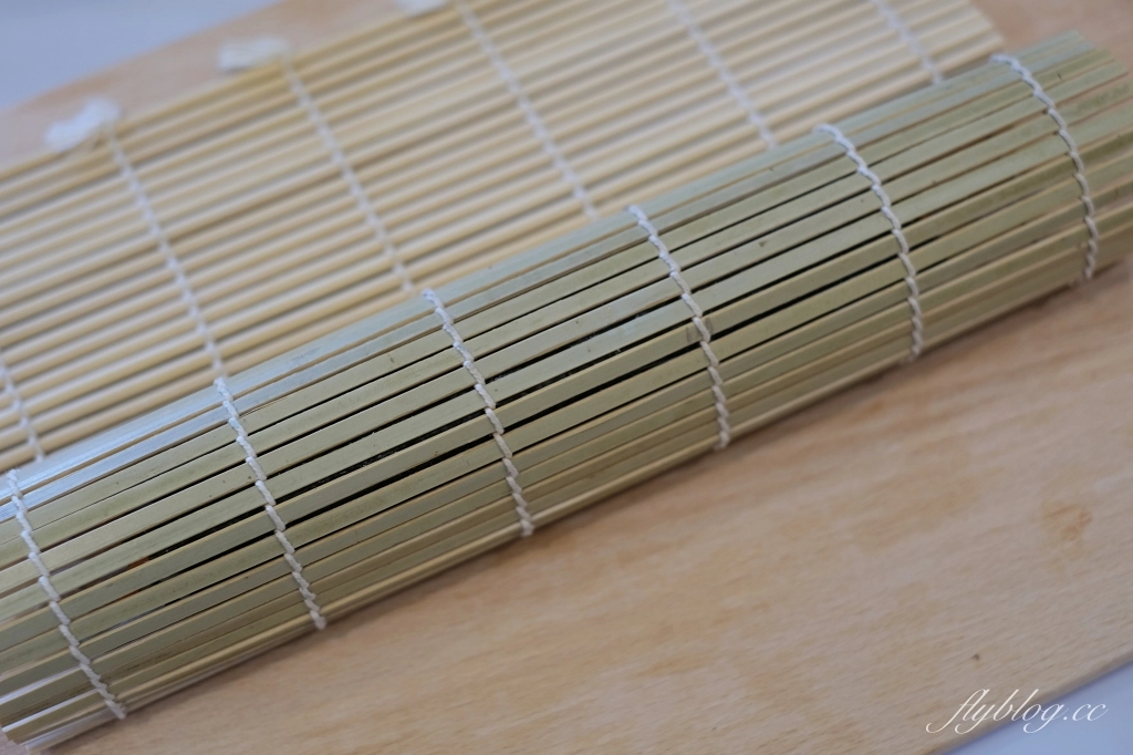 韓式紫菜飯捲做法｜不用再看著韓劇流口水了，韓國街頭麻藥飯捲在家輕鬆自己做 @飛天璇的口袋