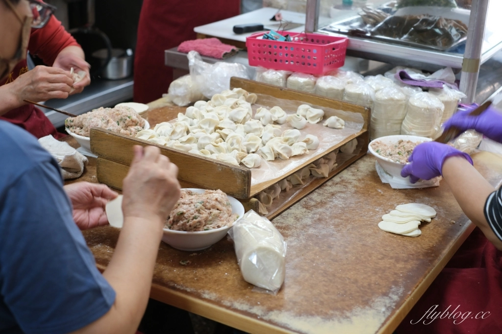 台中西區｜精選15+向上市場小吃美食懶人包，附地圖和google導航 @飛天璇的口袋