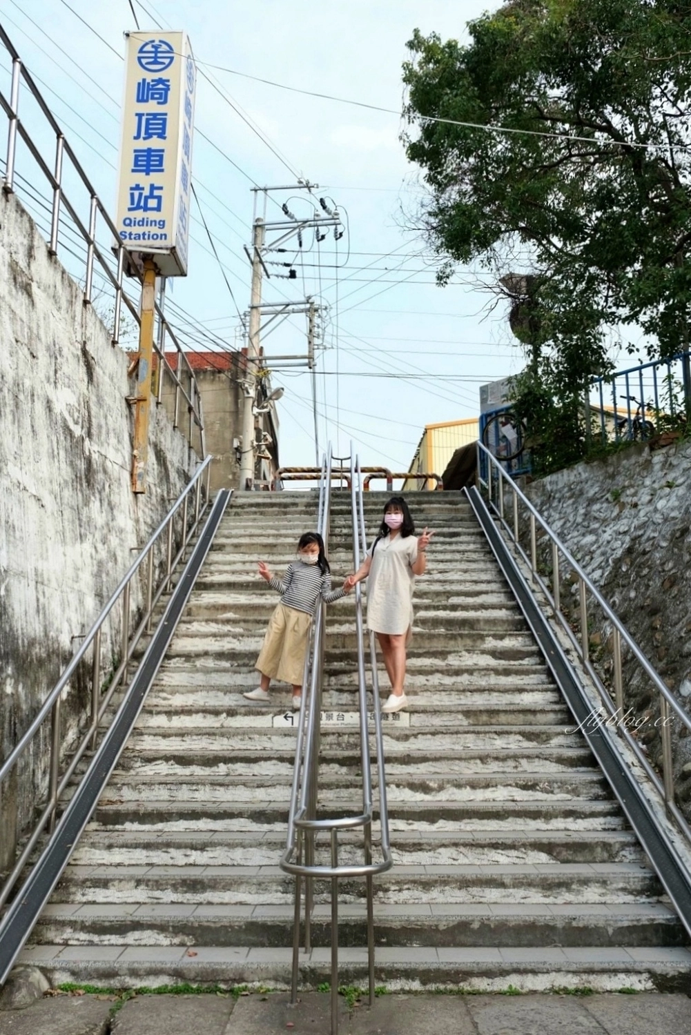 苗栗竹南｜崎頂隧道文化公園，從崎頂子母隧道漫步到崎頂車站，鐵道迷必拍的火車景點，一秒進入日本動畫電影場景 @飛天璇的口袋