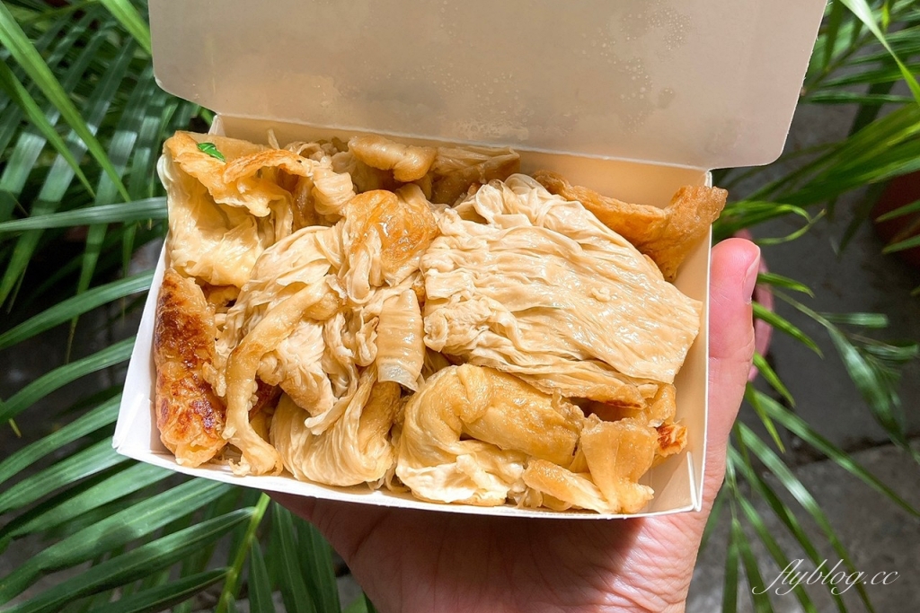 台東池上｜大池豆皮店．池上在地50年的豆皮店，太晚來就會吃不到 @飛天璇的口袋