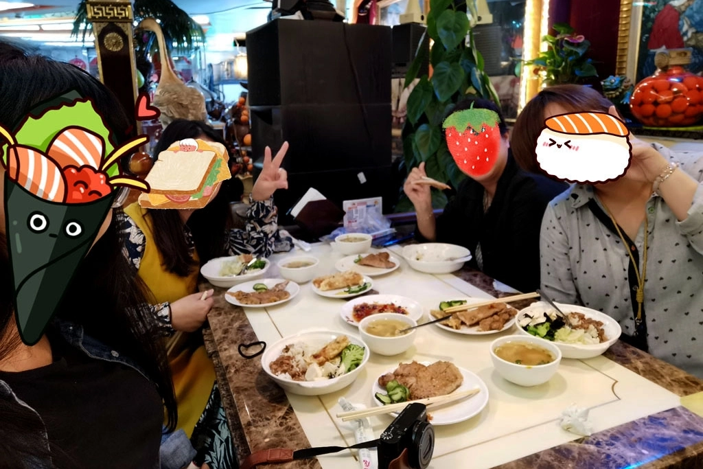 台北中正｜東一排骨．台劇【媽，別鬧了】拍攝地，40年老字號排骨便當店 @飛天璇的口袋