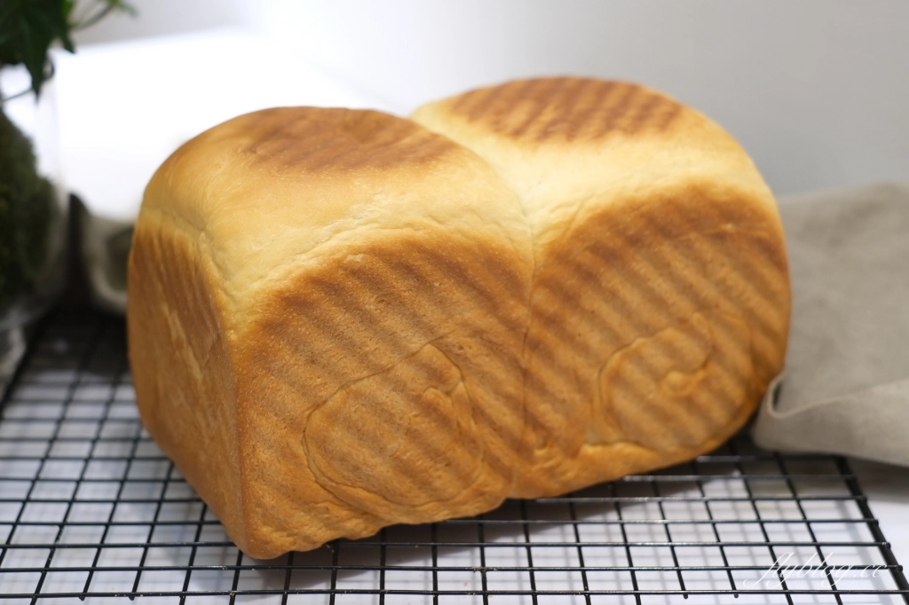 【鍋寶氣炸烤箱】鍋寶數位氣炸烤箱22L-贈配件組+湯鍋組，氣炸鍋、烤箱、燉鍋、果乾機、麵包機、燒烤盤&hellip;六機合一功能。 @飛天璇的口袋