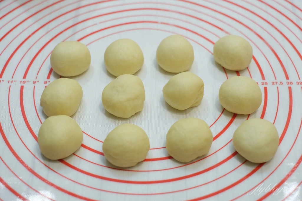 麵包食譜｜蔥麵包做法，經典不敗的台式麵包，麻花蔥麵包和圓圓蔥麵包 @飛天璇的口袋