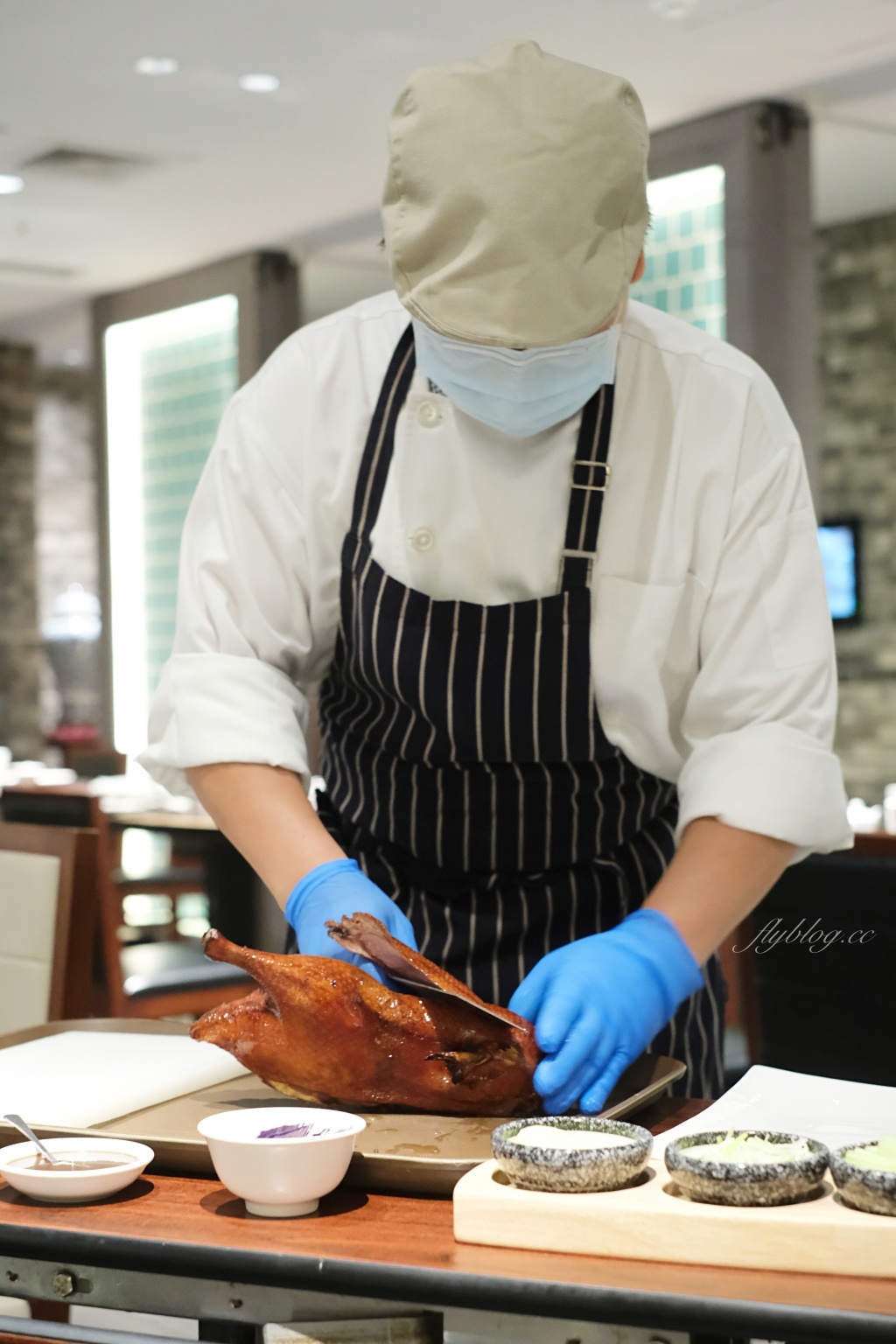 台中西區｜漢來軒．上海最受歡迎50大餐廳之一，SOGO百貨公司裡的美味烤鴨 @飛天璇的口袋