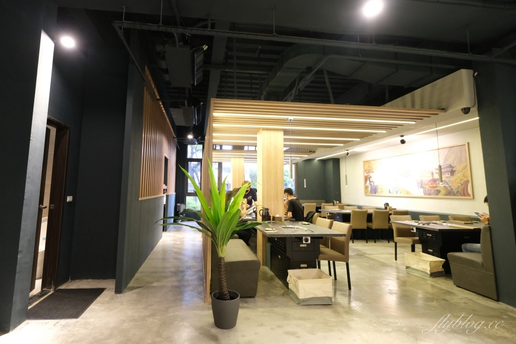 台中西屯｜知肉極緻韓燒肉．大股最新韓式燒肉品牌，中科商圈韓式燒肉新風貌 @飛天璇的口袋