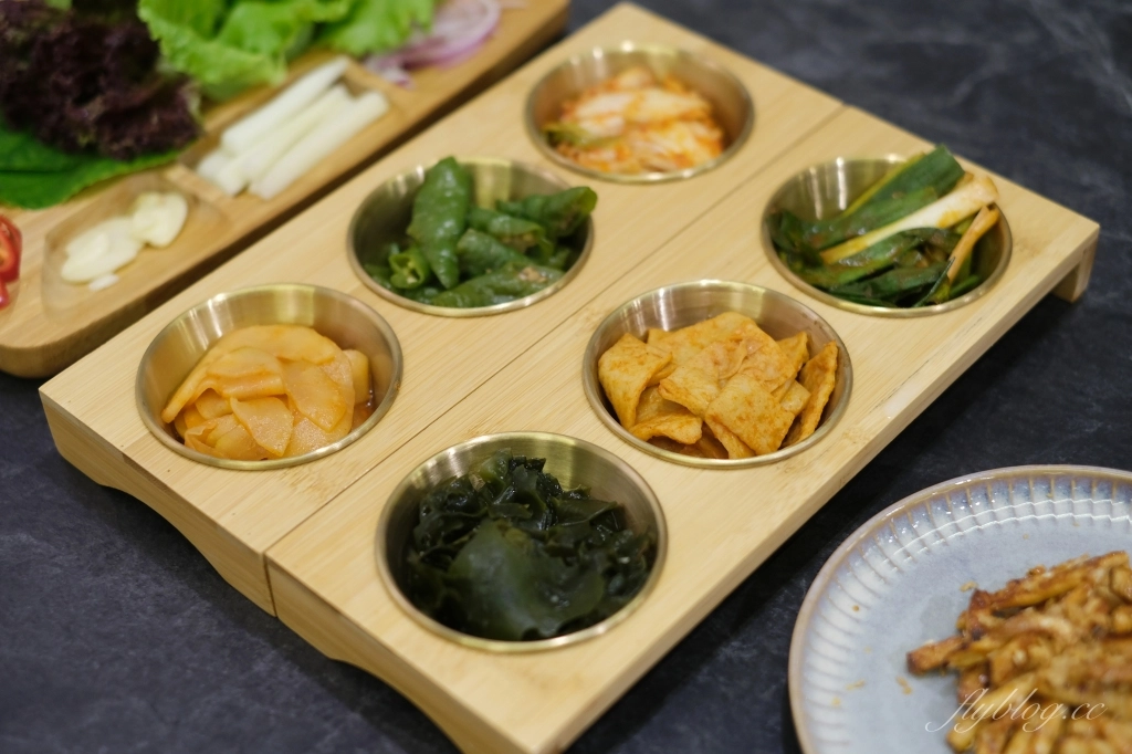 台中西屯｜知肉極緻韓燒肉．大股最新韓式燒肉品牌，中科商圈韓式燒肉新風貌 @飛天璇的口袋