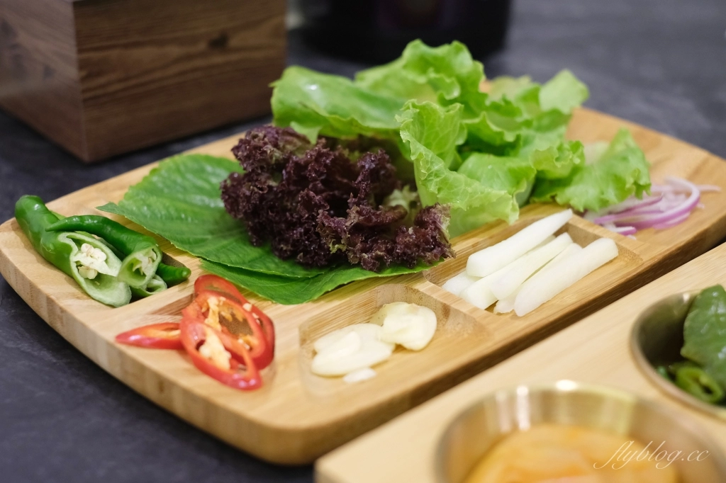 台中西屯｜知肉極緻韓燒肉．大股最新韓式燒肉品牌，中科商圈韓式燒肉新風貌 @飛天璇的口袋