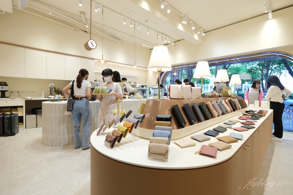 CAF&Eacute; de S&rsquo;AIME｜勤美商圈S’AIME東京企劃皮件咖啡館，坐擁草悟道第一排綠意美景 @飛天璇的口袋