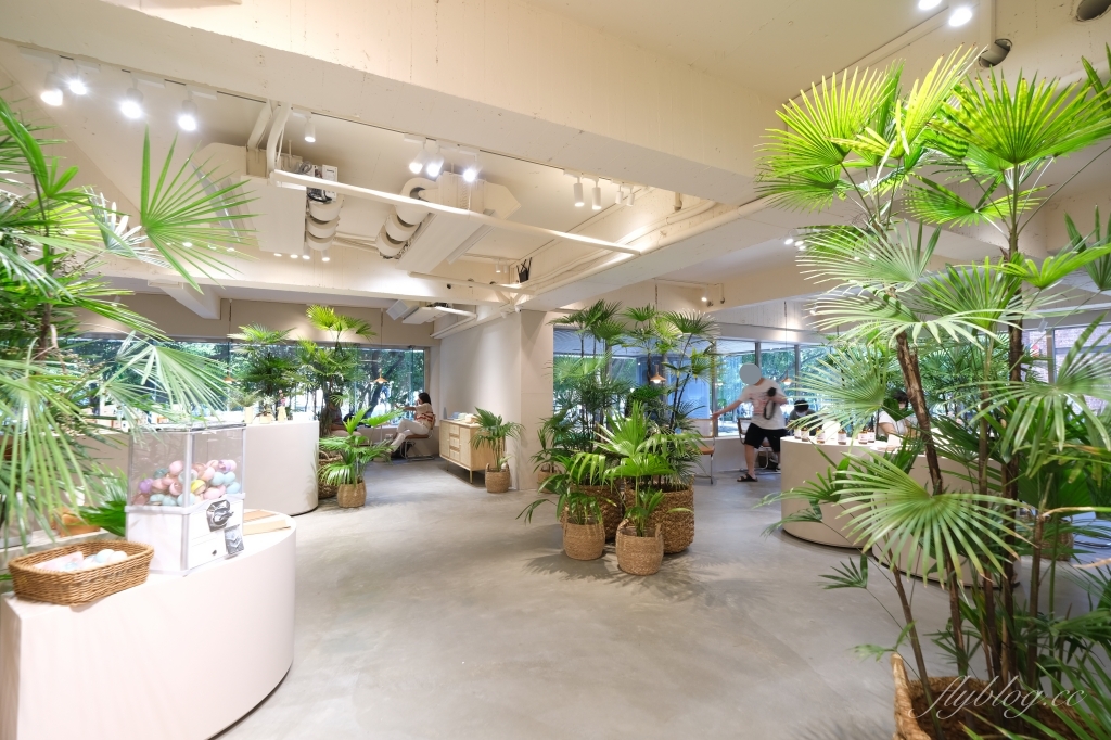 CAF&Eacute; de S&rsquo;AIME｜勤美商圈S’AIME東京企劃皮件咖啡館，坐擁草悟道第一排綠意美景 @飛天璇的口袋