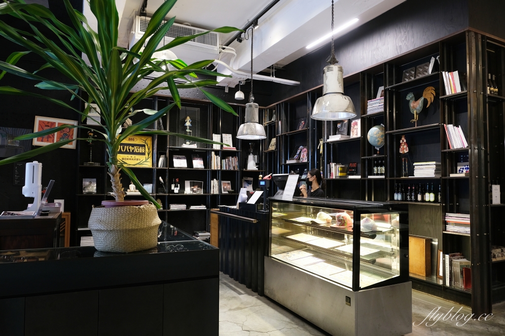 台南中西｜兜空間 Dou Maison，隱身台南林百貨旁兜空間，根本千層蛋糕界101大樓 @飛天璇的口袋