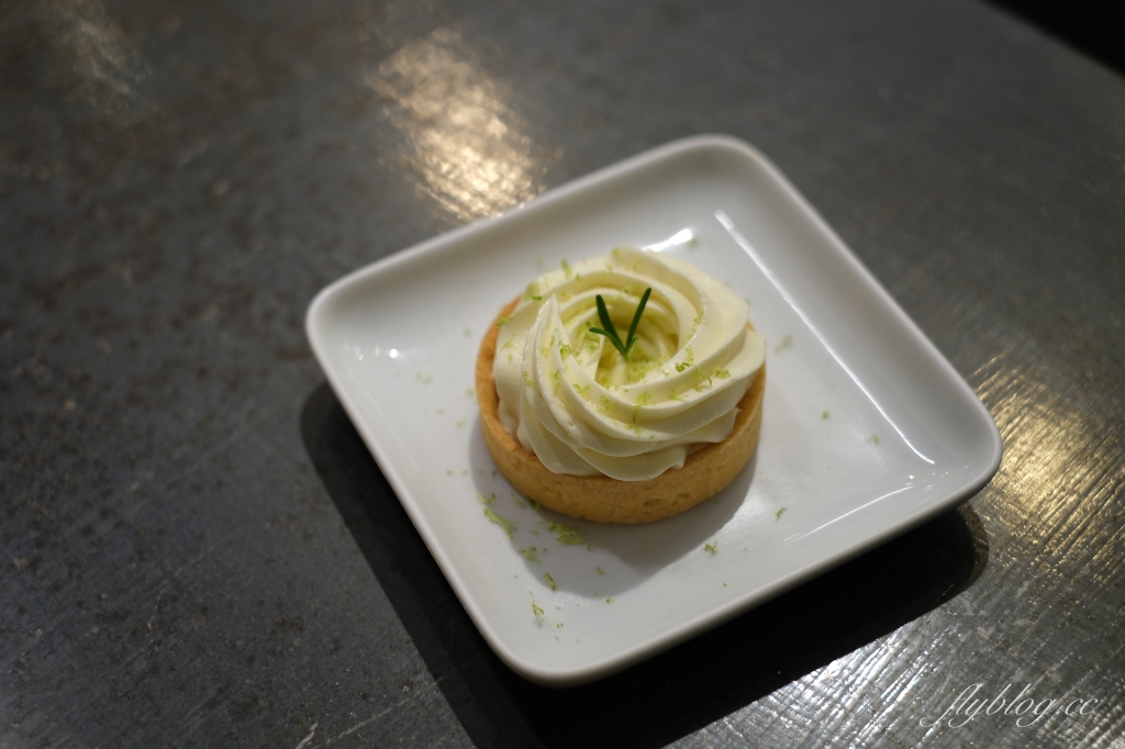 台南中西｜兜空間 Dou Maison，隱身台南林百貨旁兜空間，根本千層蛋糕界101大樓 @飛天璇的口袋