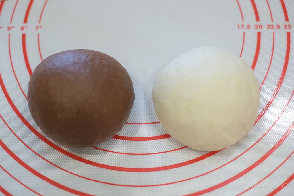 吐司食譜｜貓咪吐司的做法｜萌萌噠貓咪生吐司，三能貓咪吐司盒食譜 @飛天璇的口袋