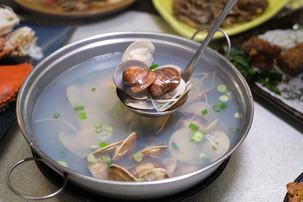 花蓮美食｜食舍海鮮餐廳，市區就可以吃到美味的海鮮，餐點美味價格實在 @飛天璇的口袋