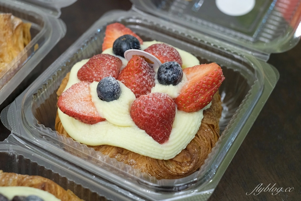 花蓮美食｜找到了可頌小売所，花蓮超隱密可頌專賣店，每天開門3個半小時就完售 @飛天璇的口袋