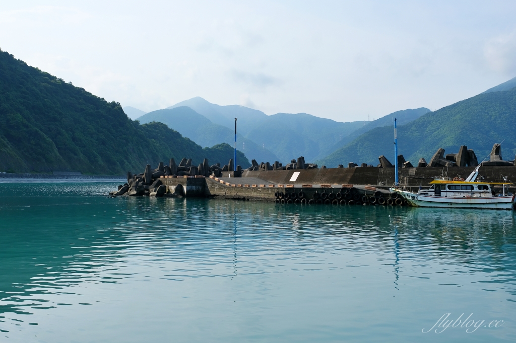 宜蘭南澳｜粉鳥林漁港，宜蘭東澳最美的海灘秘境，有到了越南下龍灣的錯覺 @飛天璇的口袋