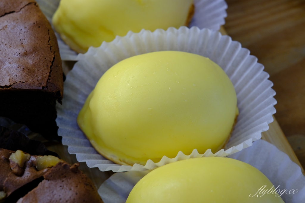 花蓮美食｜181烘焙屋，花蓮在地人都吃這間麵包，法國萊思克盃國王派全國第三，消費滿181再送一杯咖啡 @飛天璇的口袋