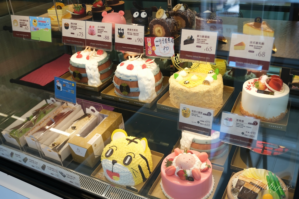 巴特里烘焙坊嶺東門市|父親節特級燒肉蛋糕上市,必吃月銷百萬顆的爆漿餐包 @飛天璇的口袋 巴特里烘焙坊嶺東門市|父親節特級燒肉蛋糕上市,必吃月銷百萬顆的爆漿餐包 @飛天璇的口袋