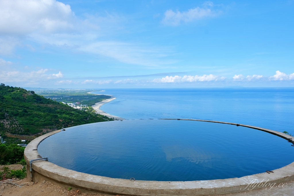 台東太麻里｜華源觀景台天空之鏡，IG必拍海天一色的台東秘境(附詳細路線) @飛天璇的口袋