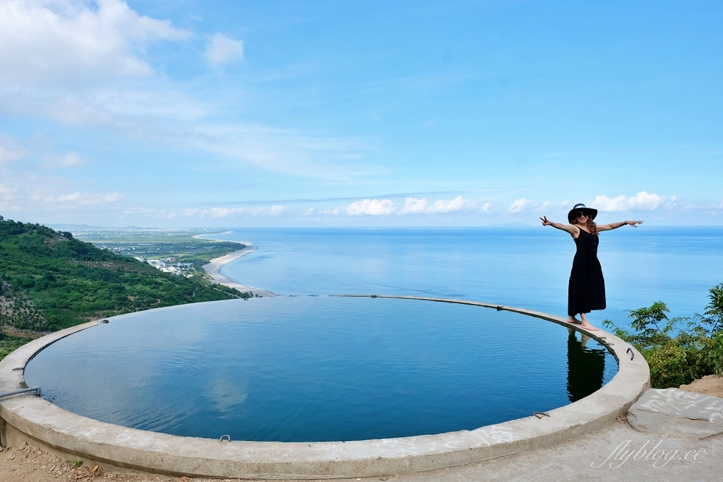 台東太麻里｜華源觀景台天空之鏡，IG必拍海天一色的台東秘境(附詳細路線) @飛天璇的口袋