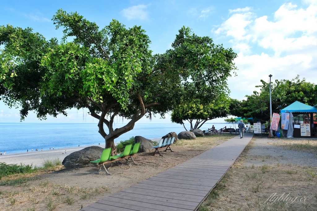 台東景點｜華源海灣，台九線旁最美的海岸線，台東必拍IG漂流木愛心 @飛天璇的口袋