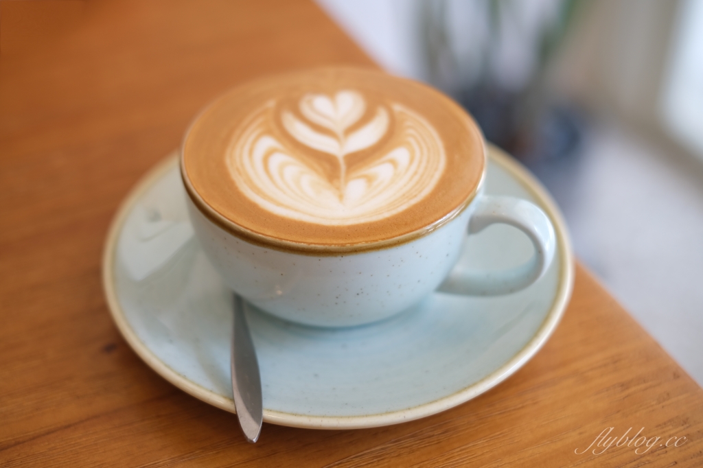 台中北區｜This guy 這傢伙，台中人氣澳式早午餐店搬家了，一定要推薦我個人最愛的髒髒肉桂捲 @飛天璇的口袋