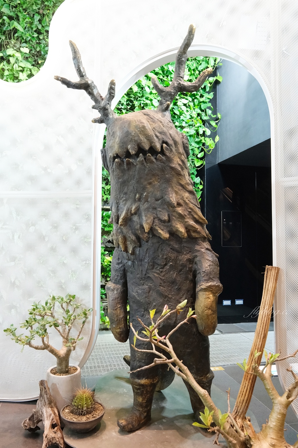 勤美誠品綠園道｜勤美誠品有怪獸！草悟系七月半，一起搞鬼搞怪 @飛天璇的口袋