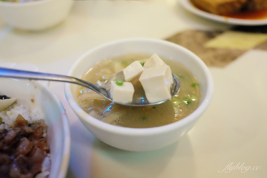 台北中正｜東一排骨．台劇【媽，別鬧了】拍攝地，40年老字號排骨便當店 @飛天璇的口袋