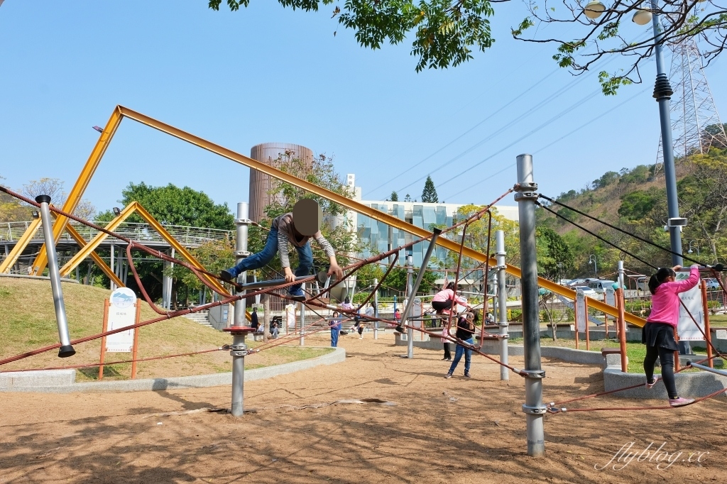 清水鰲峰山運動公園｜結合探索遊戲場和競合體驗遊戲場，全台網路票選十大親子公園第1名 @飛天璇的口袋