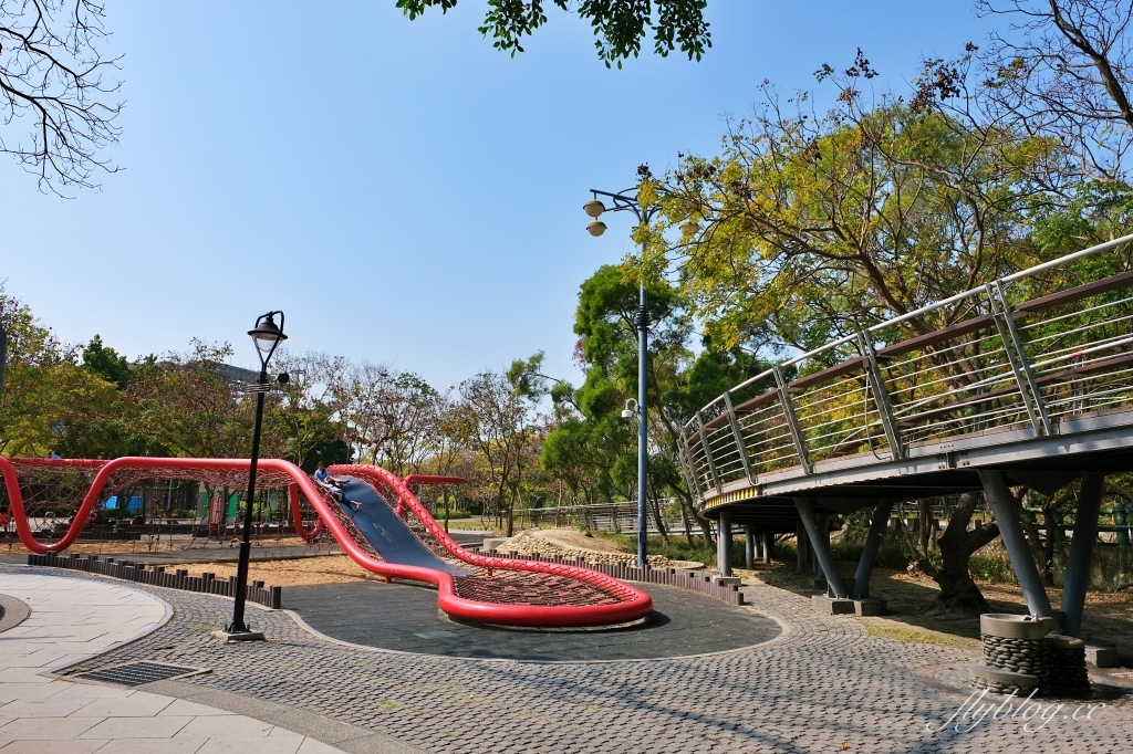 清水鰲峰山運動公園｜結合探索遊戲場和競合體驗遊戲場，全台網路票選十大親子公園第1名 @飛天璇的口袋
