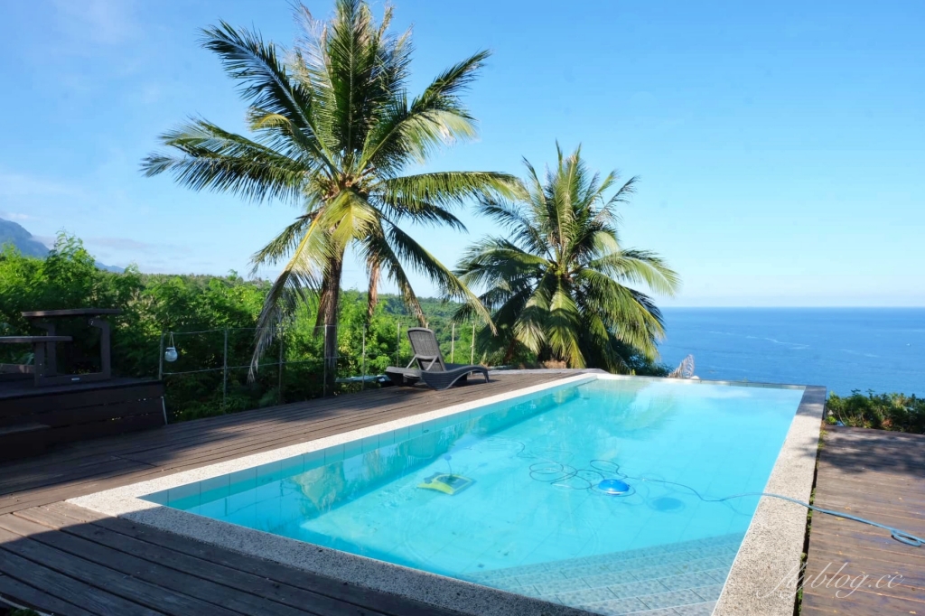 台東都蘭｜都蘭草堂民宿，太平洋無敵海景第一排秘境，台東最網美級的泳池民宿 @飛天璇的口袋