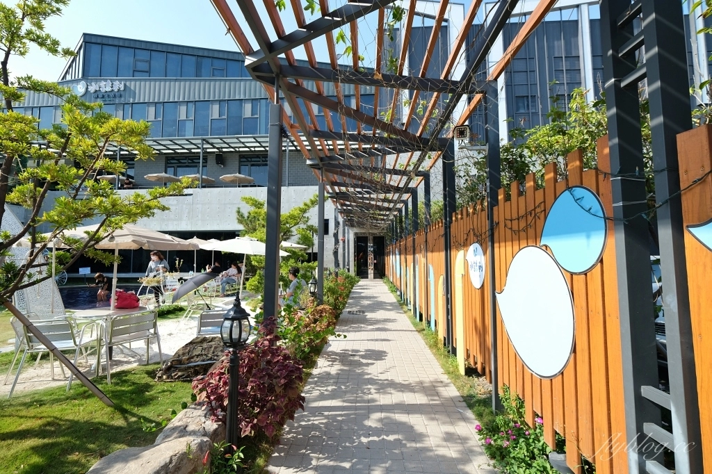 彰化秀水｜水銡利觀光工廠，夏天就是要戲水，世界最大的水龍頭，彰化親子觀光工廠 @飛天璇的口袋