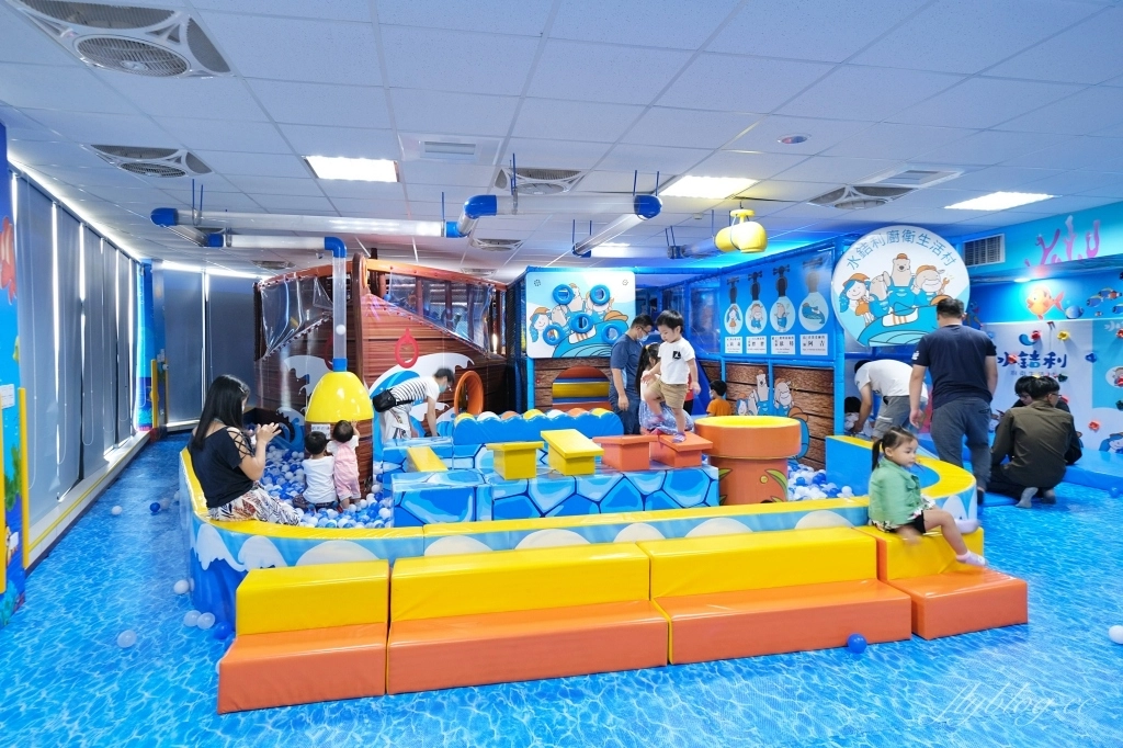 彰化秀水｜水銡利觀光工廠，夏天就是要戲水，世界最大的水龍頭，彰化親子觀光工廠 @飛天璇的口袋