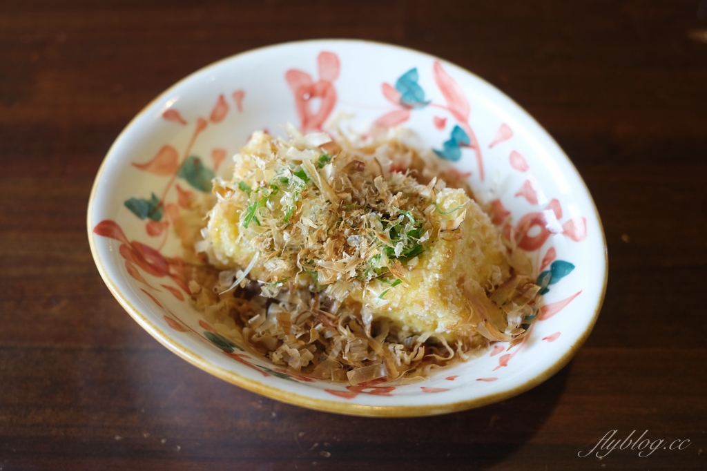 宜蘭礁溪｜里海咖啡，使用現流海鮮和在地食材，礁溪最美的庭園咖啡館 @飛天璇的口袋