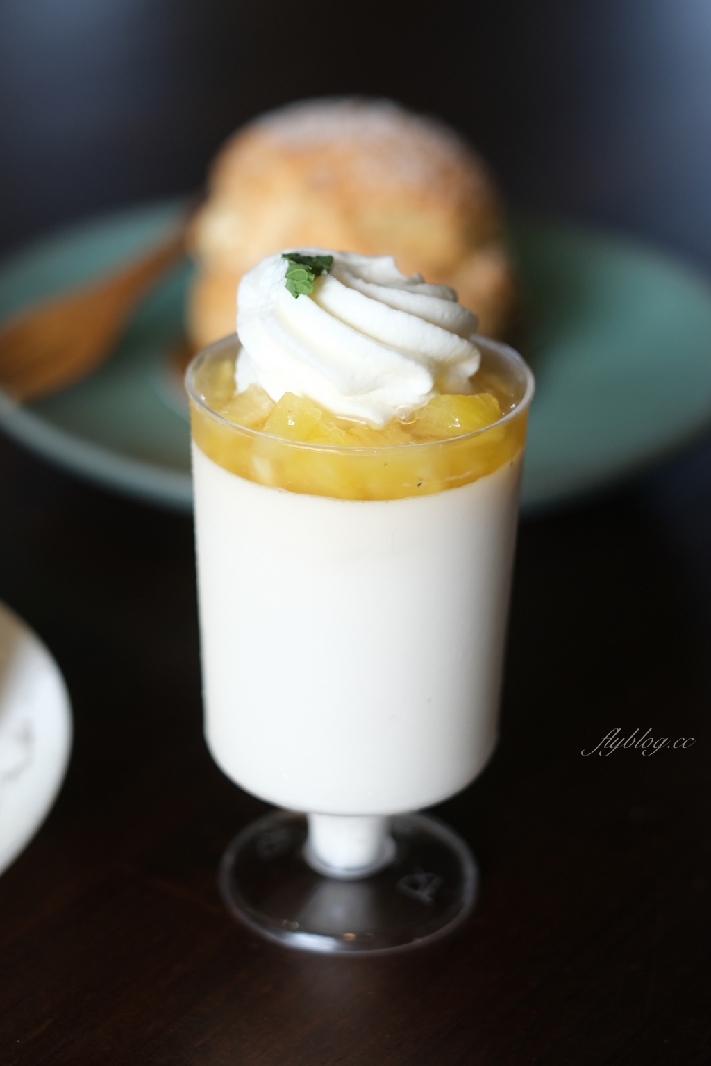 宜蘭礁溪｜里海咖啡，使用現流海鮮和在地食材，礁溪最美的庭園咖啡館 @飛天璇的口袋