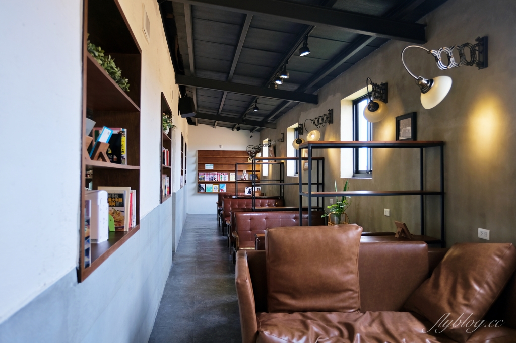 宜蘭礁溪｜里海咖啡，使用現流海鮮和在地食材，礁溪最美的庭園咖啡館 @飛天璇的口袋