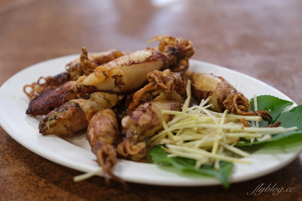 台東美食｜特選海產店．富岡漁港人氣海鮮餐廳，Google評論3600多則4.2顆星 @飛天璇的口袋