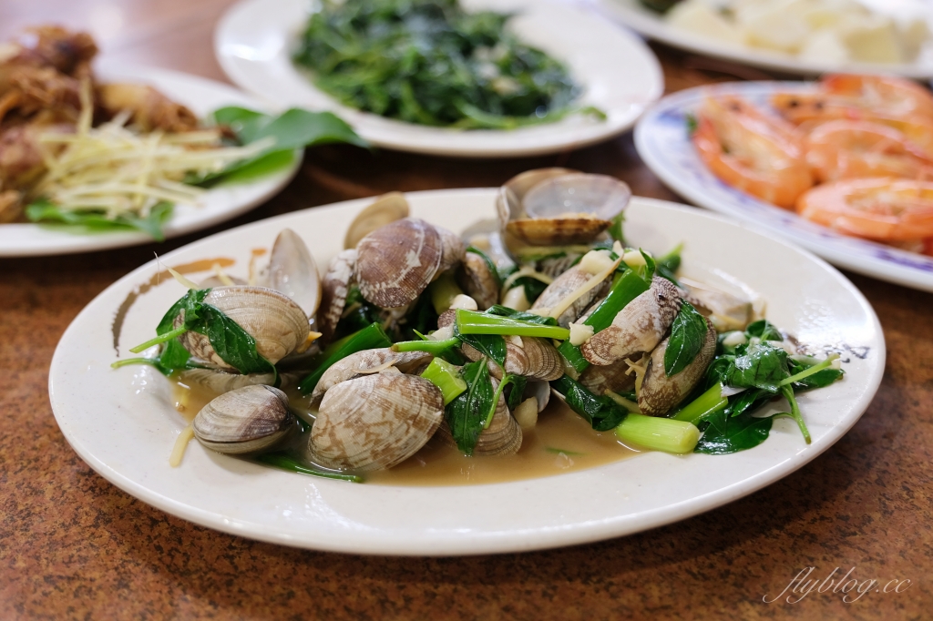 台東美食｜特選海產店．富岡漁港人氣海鮮餐廳，Google評論3600多則4.2顆星 @飛天璇的口袋