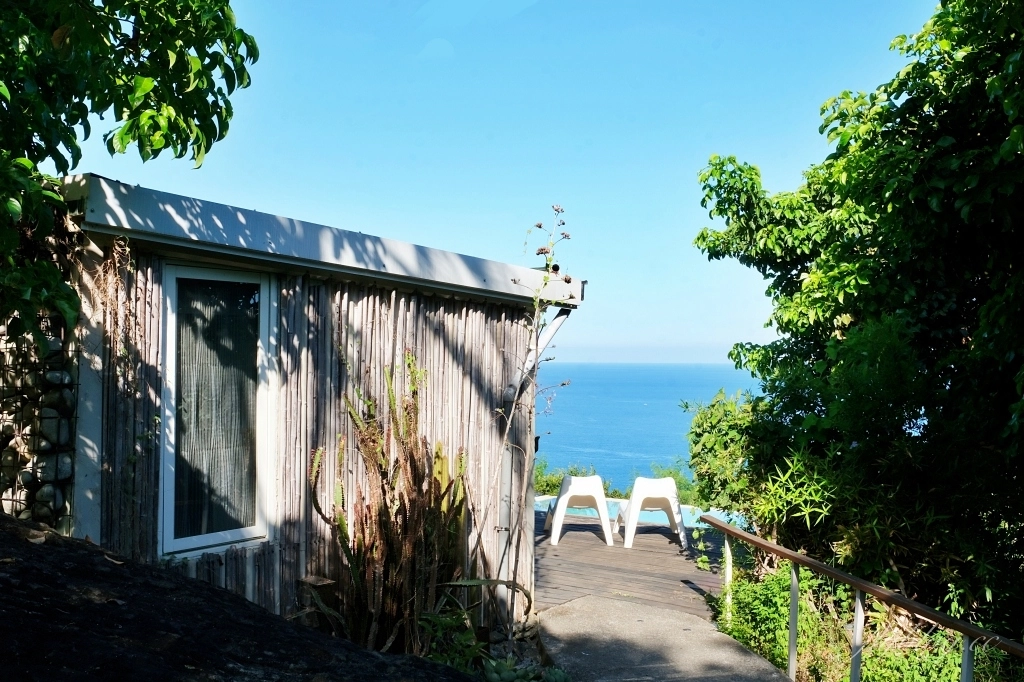 台東都蘭｜都蘭草堂民宿，太平洋無敵海景第一排秘境，台東最網美級的泳池民宿 @飛天璇的口袋
