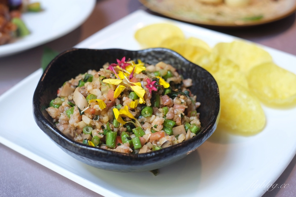 台中｜与玥樓頂級粵菜餐廳，台中米其林餐廳推薦，第一屆500盤名單之一 @飛天璇的口袋