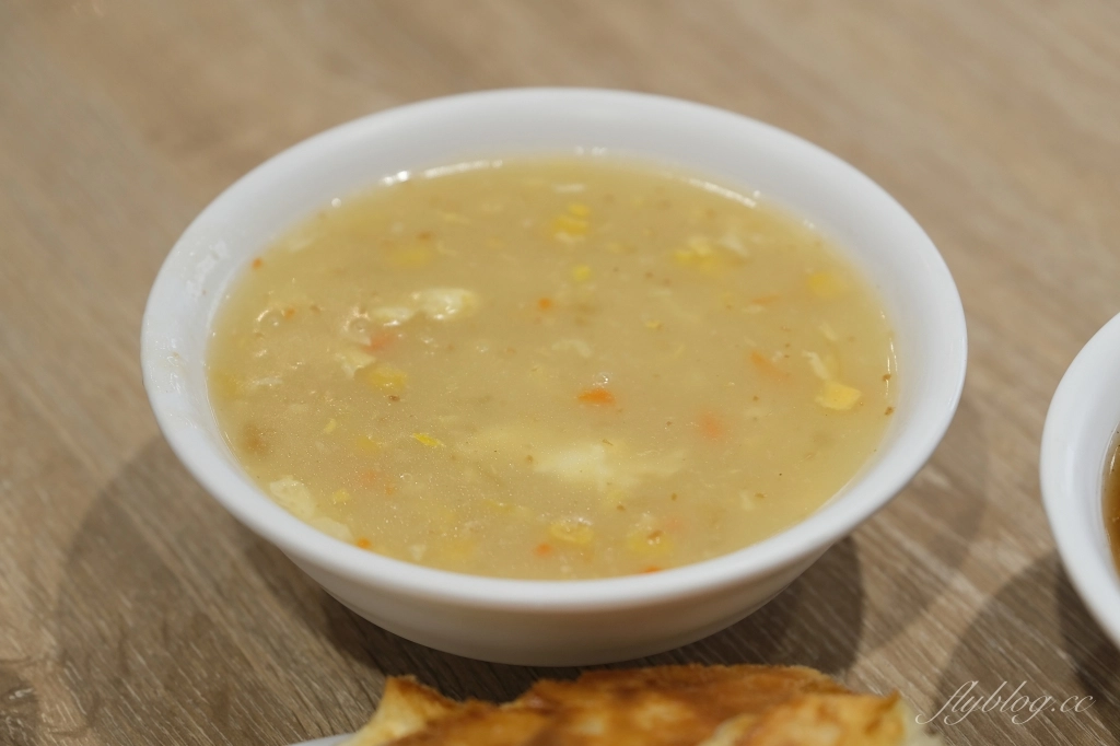 彰化社頭|味香鍋貼.社頭最超人氣鍋貼專賣店,金黃酥脆的外皮很迷人 @飛天璇的口袋 彰化社頭|味香鍋貼.社頭最超人氣鍋貼專賣店,金黃酥脆的外皮很迷人 @飛天璇的口袋