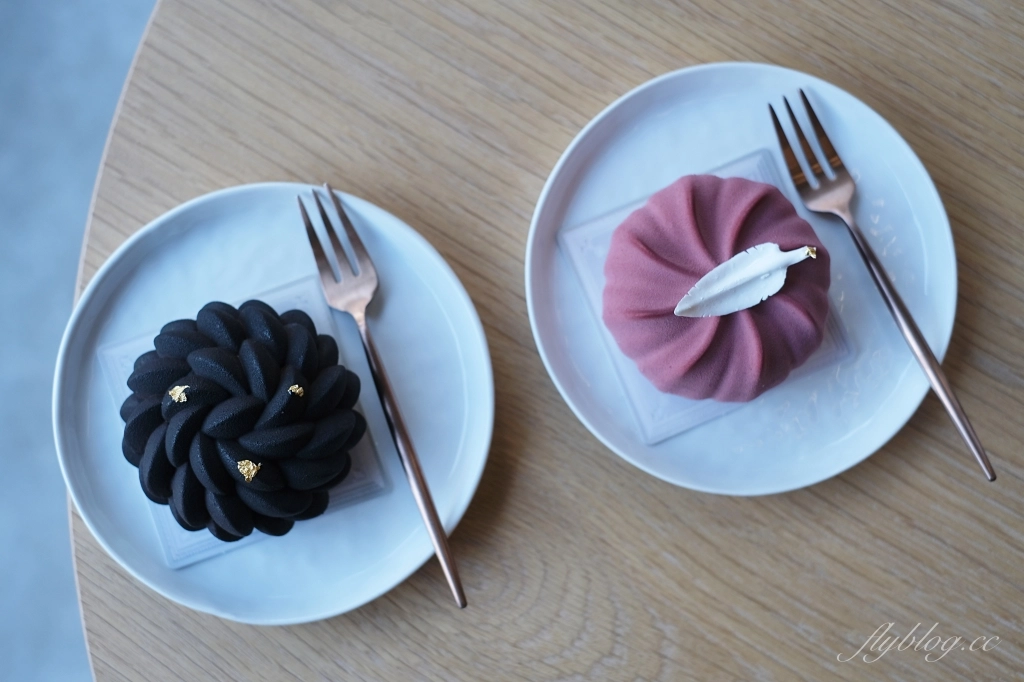 台中西屯｜SiZZO 款款好食．好食慢慢新品牌，座擁大片落地窗，中科潛立方旅館 @飛天璇的口袋