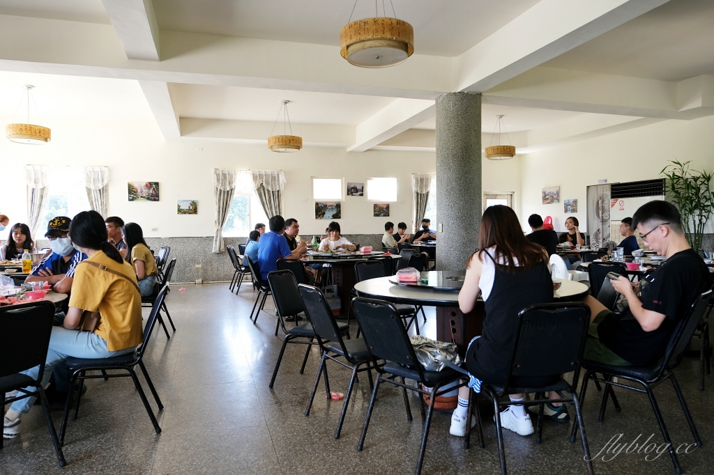 桃園觀音｜安可土雞城，透天民宅裡賣土雞，還有免費白飯吃到飽，沒扛棒大家都知道 @飛天璇的口袋